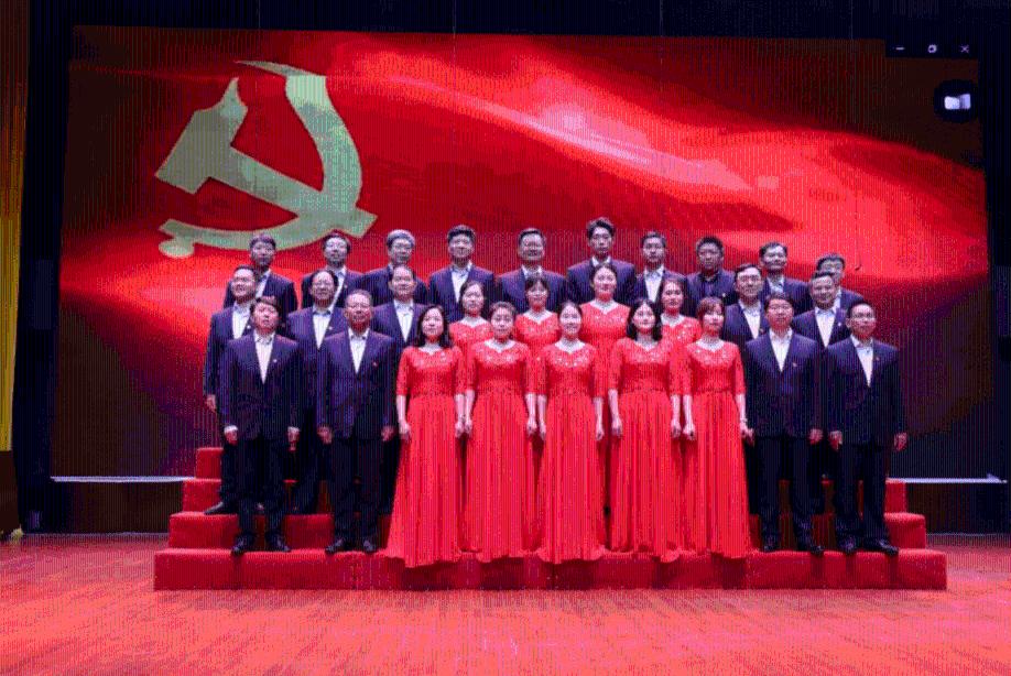迷失在街头的男孩